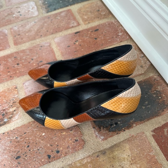 Celine Triangle Heel wide-striped water snakeskin high heels NWTS Size 38 - Picture 4 of 6